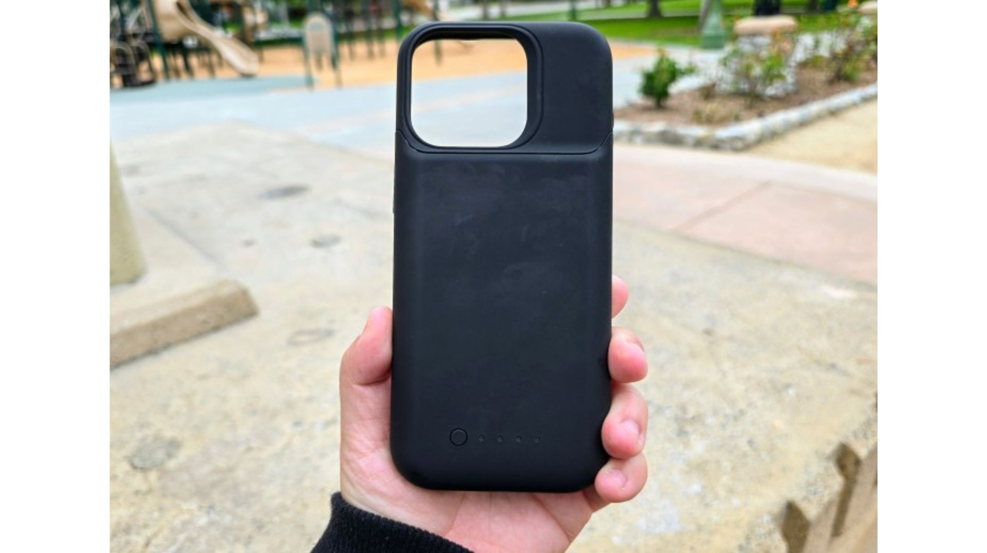 Mophie Juice Pack Air iPhone 15 Pro Max